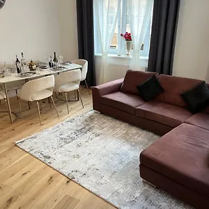 A&a Living - Best Location In !!! , Viena Austria